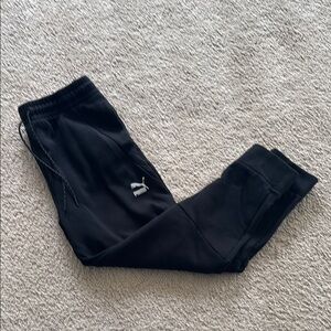 Men’s Puma Black Joggers Medium
